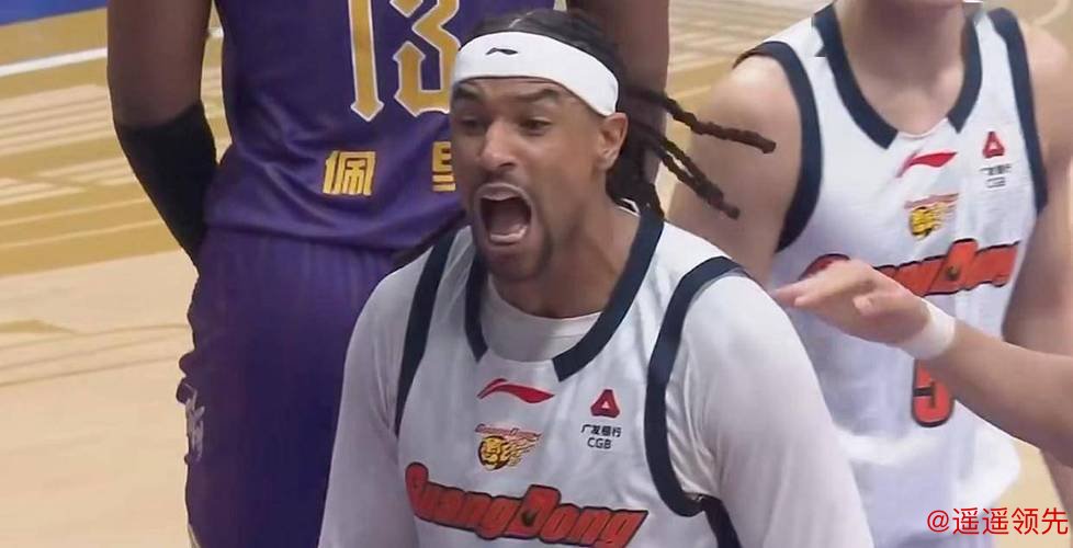 萨林杰29+17+8深圳力克山东 北控送江苏6连败