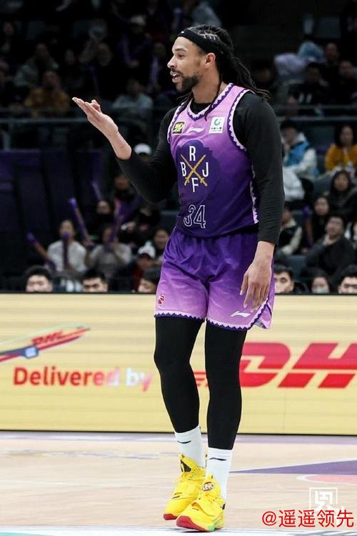 萨林杰29+17+8深圳力克山东 北控送江苏6连败